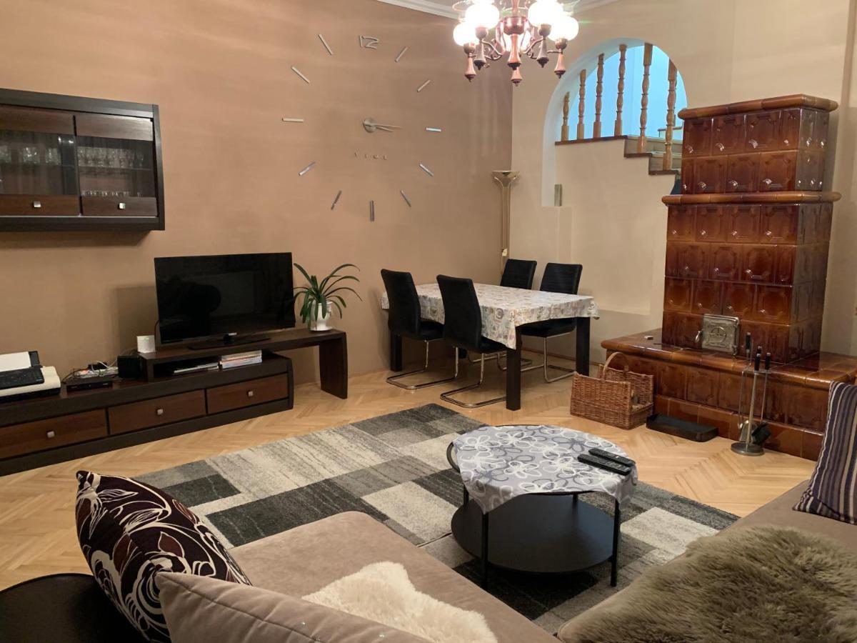 Bakonyi Mamutfenyő Vendégház Tés Exterior foto